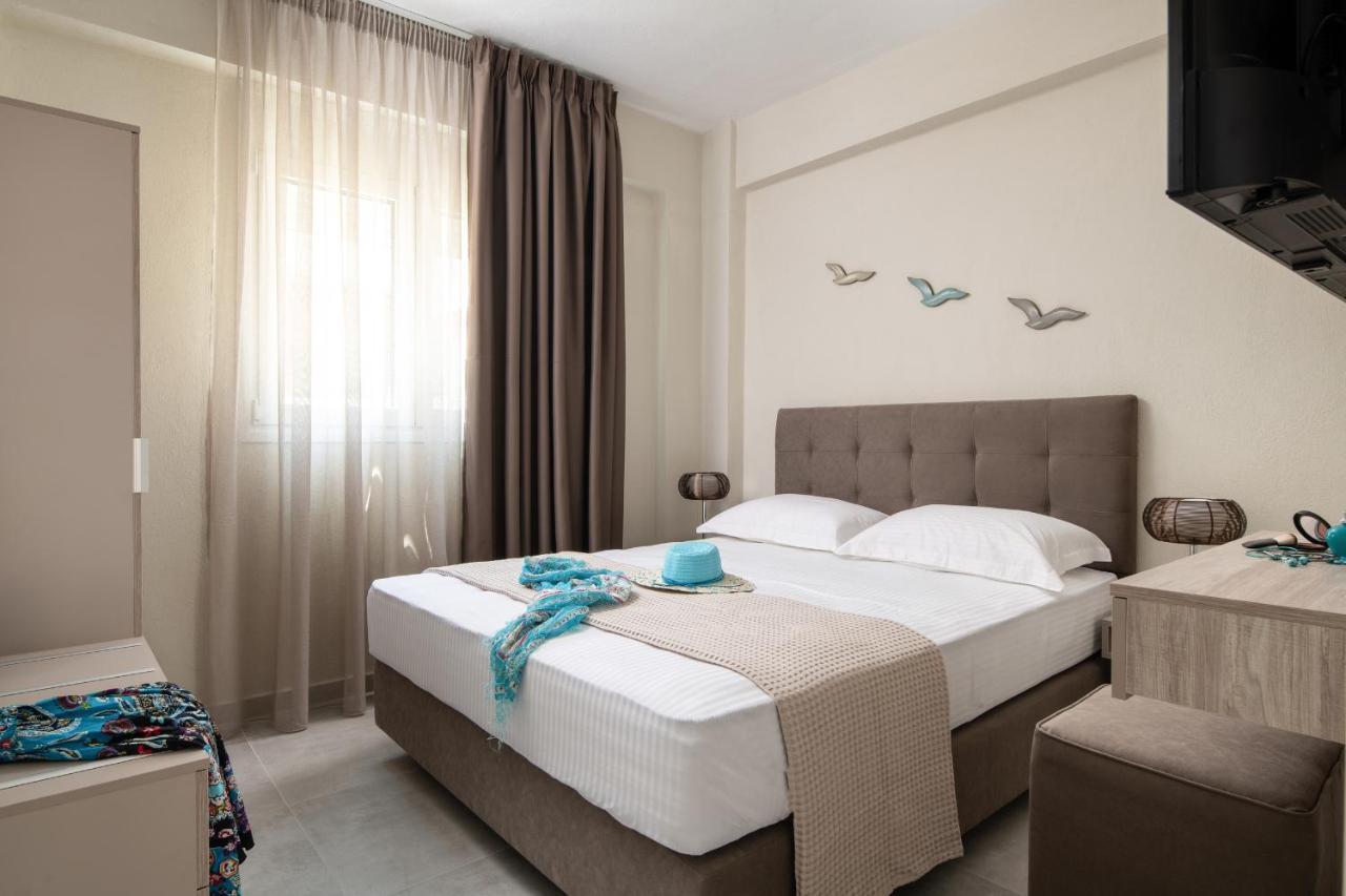 Crist Luxury Apartments Nea Poteidaia Buitenkant foto